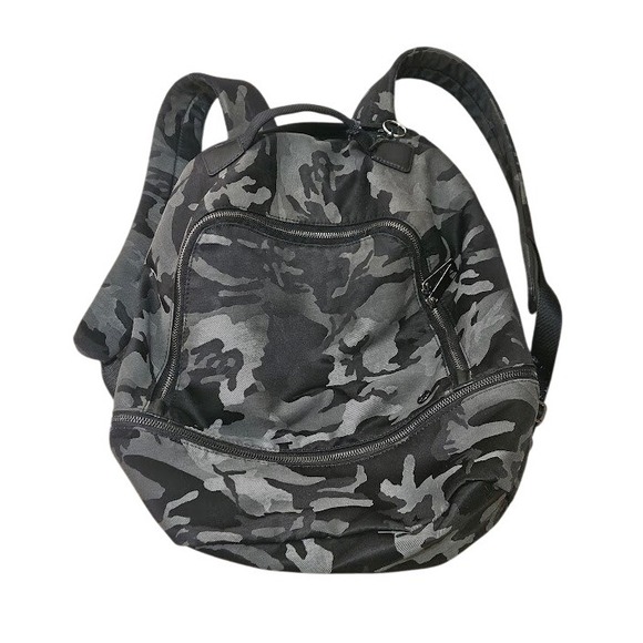 Lululemon Adventurer Black Gray Camo Large Zipper Backpack - Picture 1 of 11